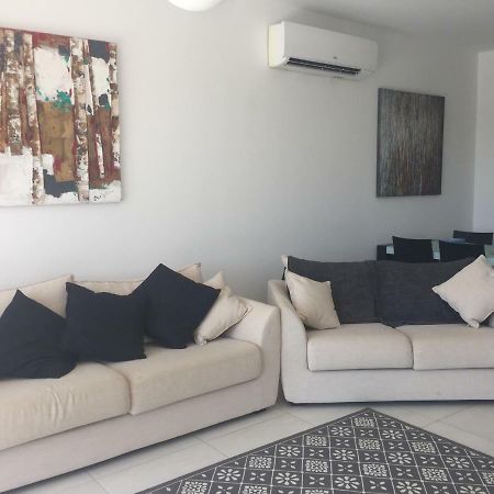 Lingna Luxury Apartment Lighthouse Paphos Ngoại thất bức ảnh